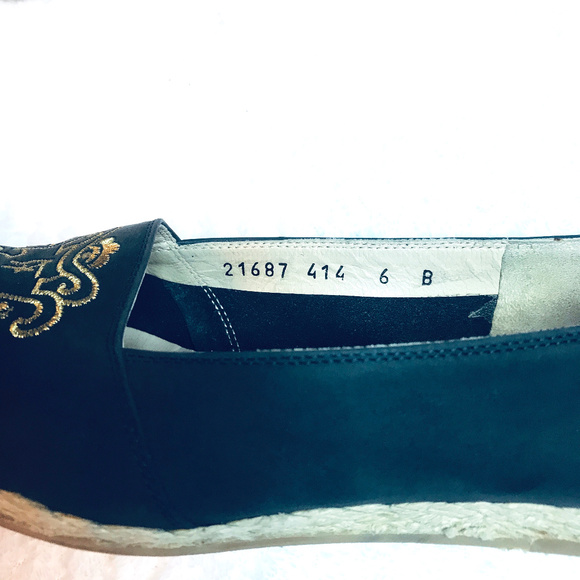 Salvatore Ferragamo suede Loafer Espadrille Flats - Picture 5 of 8